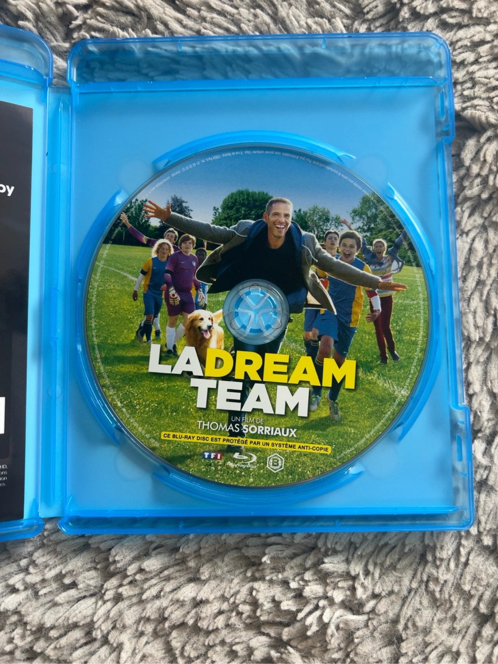 Blu-ray The Dream Team – Gérard Depardieu & Medi Sadoun – Family Comedy – Very Good Condition – photo 3